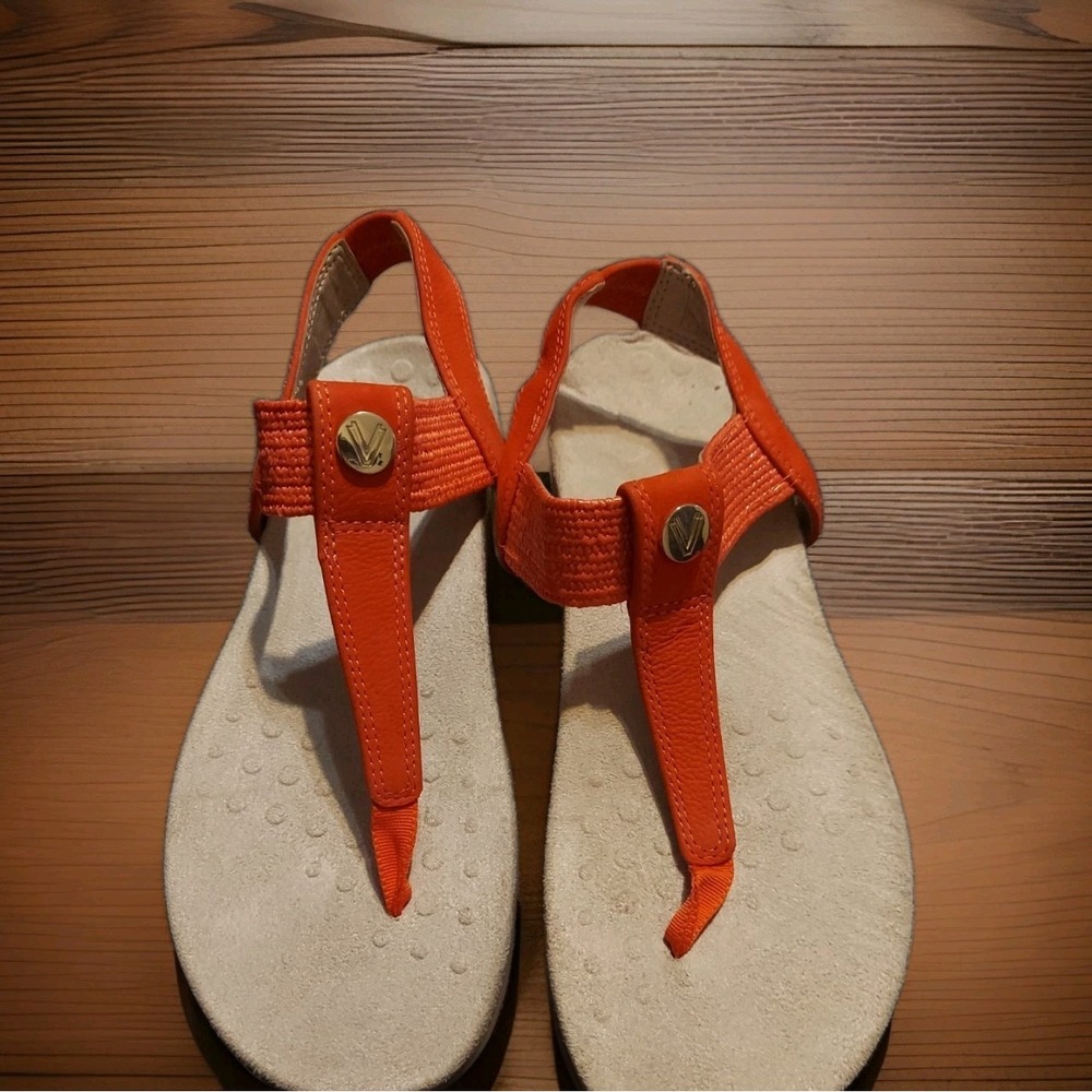 Vionic Calera Wedge Women's Size 8 Orange/Red Espadrille Platform Shoe Sandal